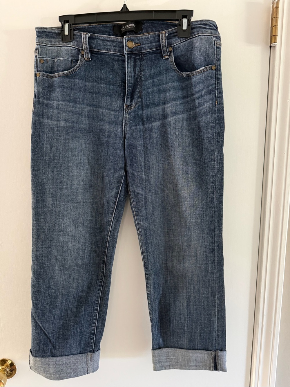 Liverpool women’s Medium Blue Relaxed Straight Jeans